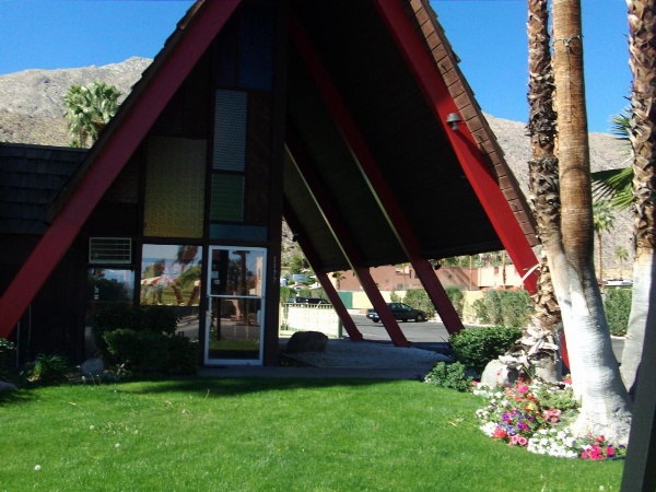 Desert Lodge image 15